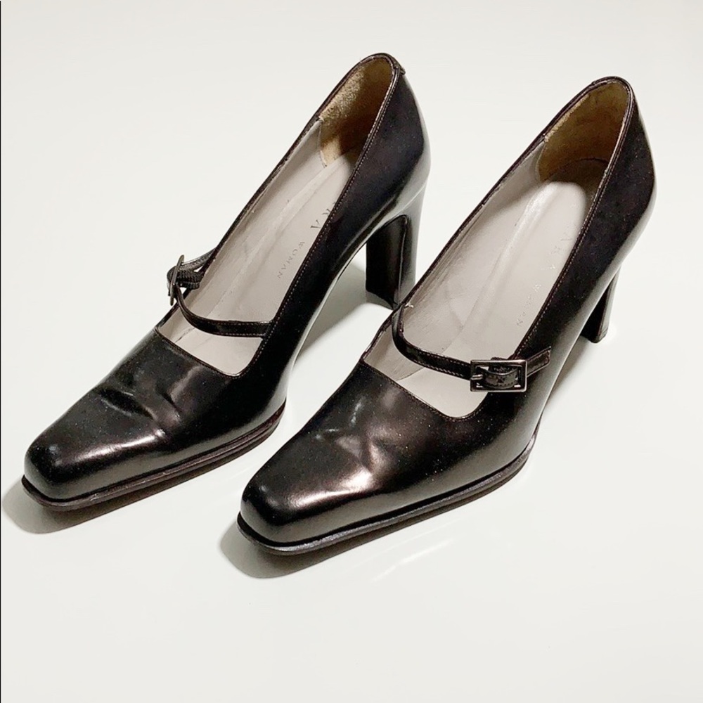 Zara Woman dark brown high heel pump